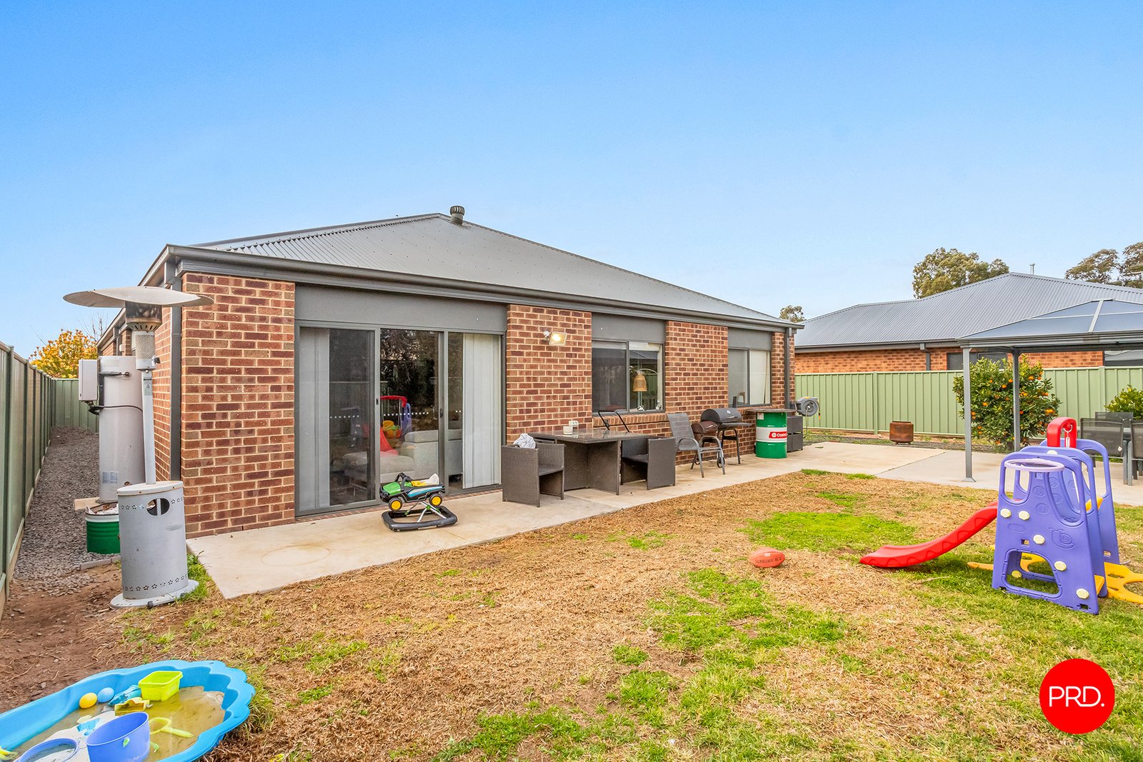 15 Cloverfields Crescent EPSOM 17