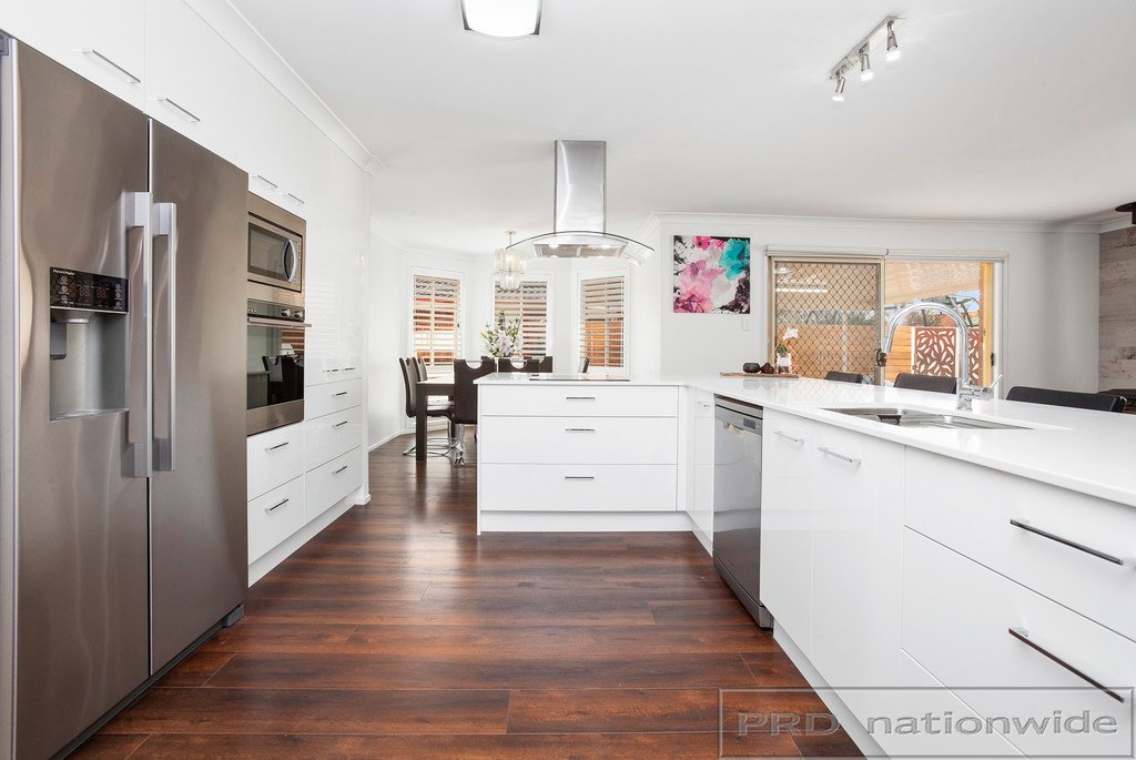 15 Coburn Circuit METFORD 6