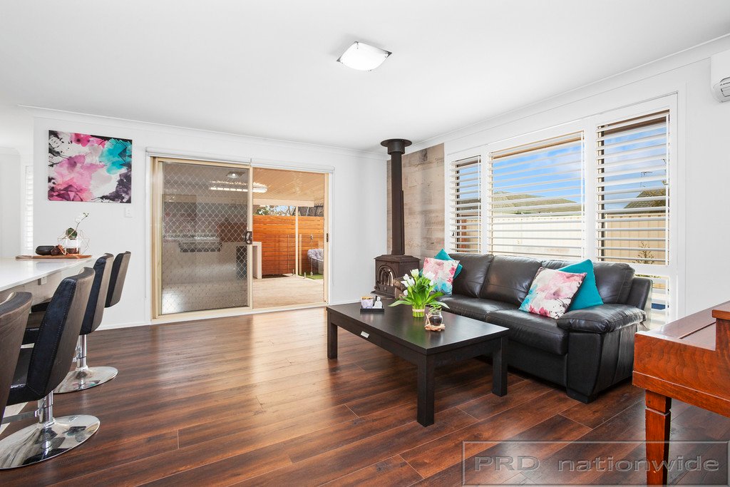 15 Coburn Circuit METFORD 10