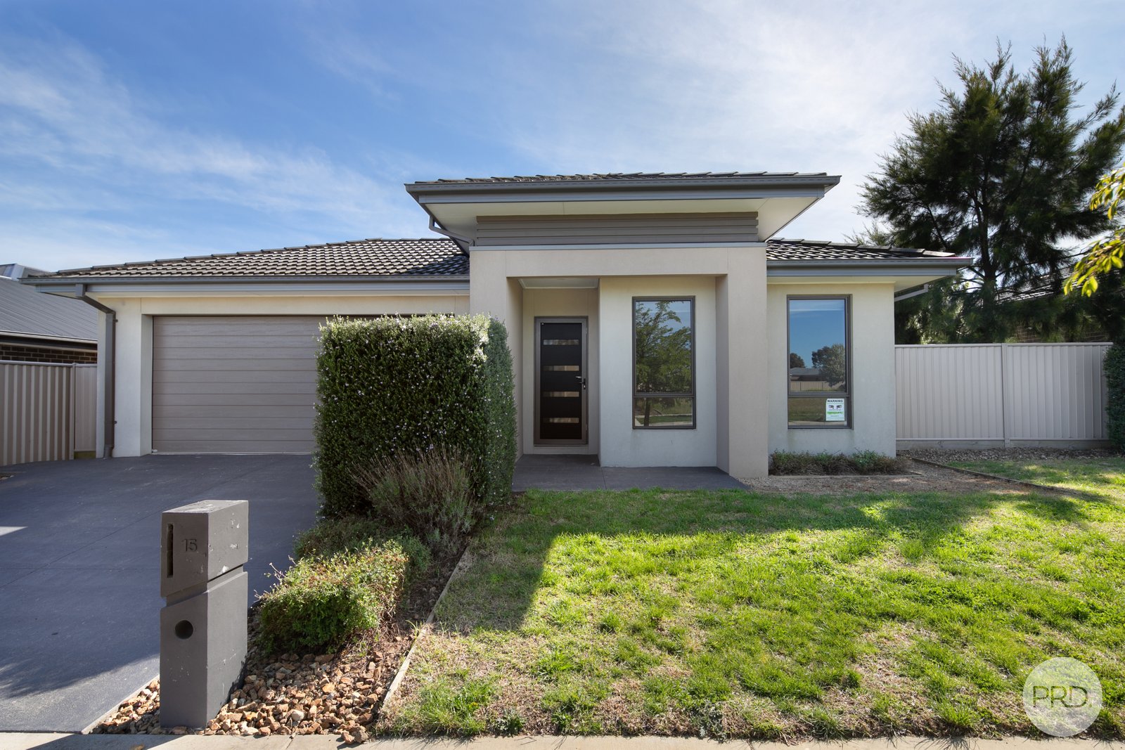 15 Cockatoo Drive WINTER VALLEY 1