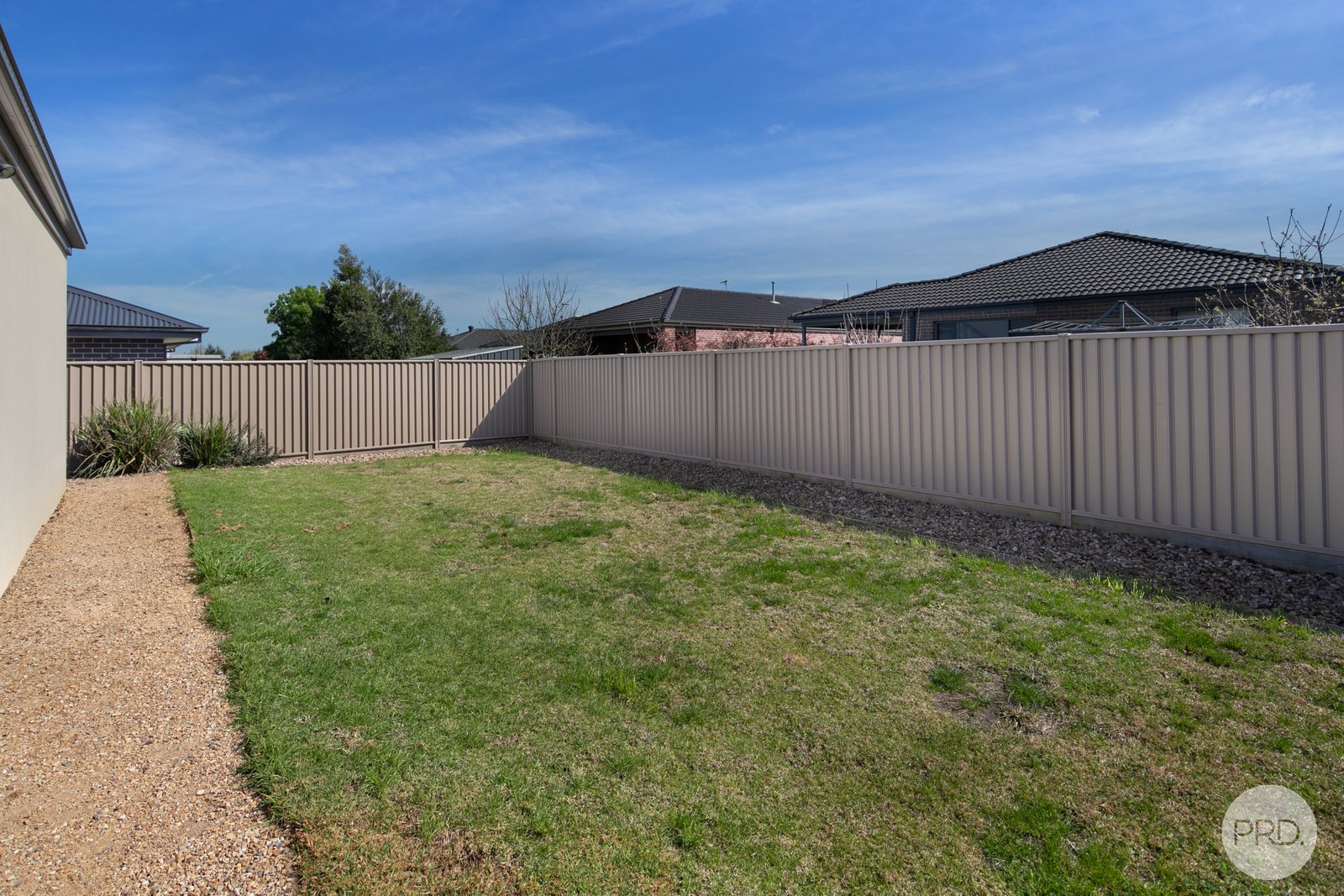 15 Cockatoo Drive WINTER VALLEY 14