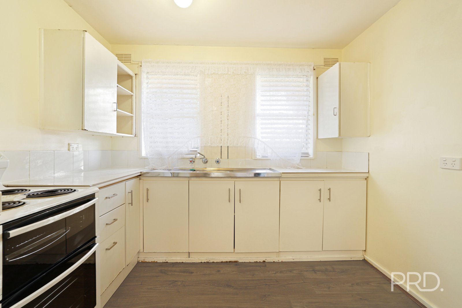 15 Cole Road TAMWORTH 8