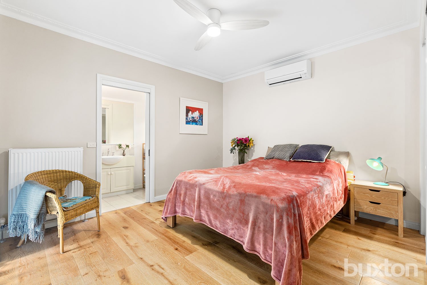Gallery: 1/5 Comas Road