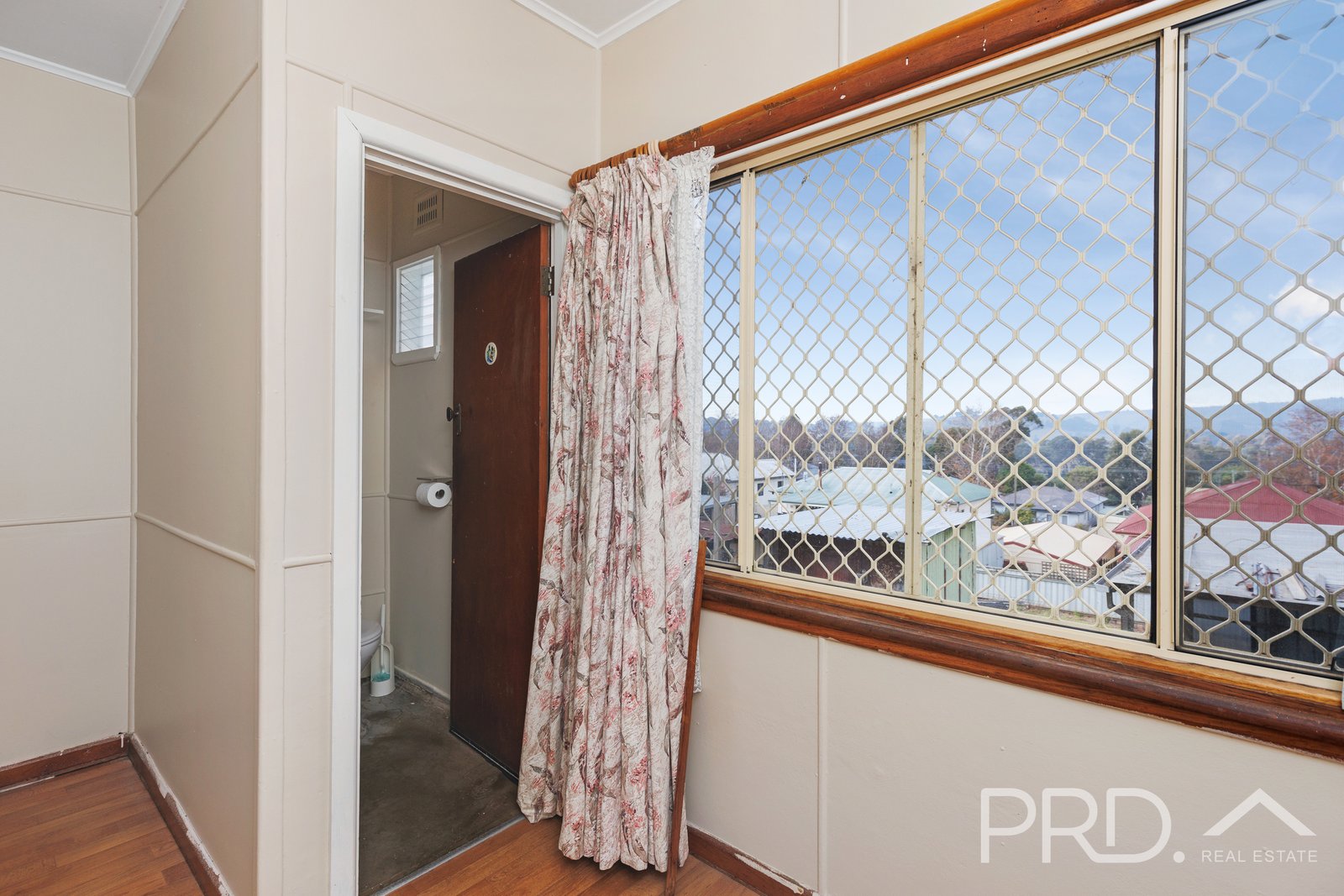15 Corralyn Avenue BATLOW 9