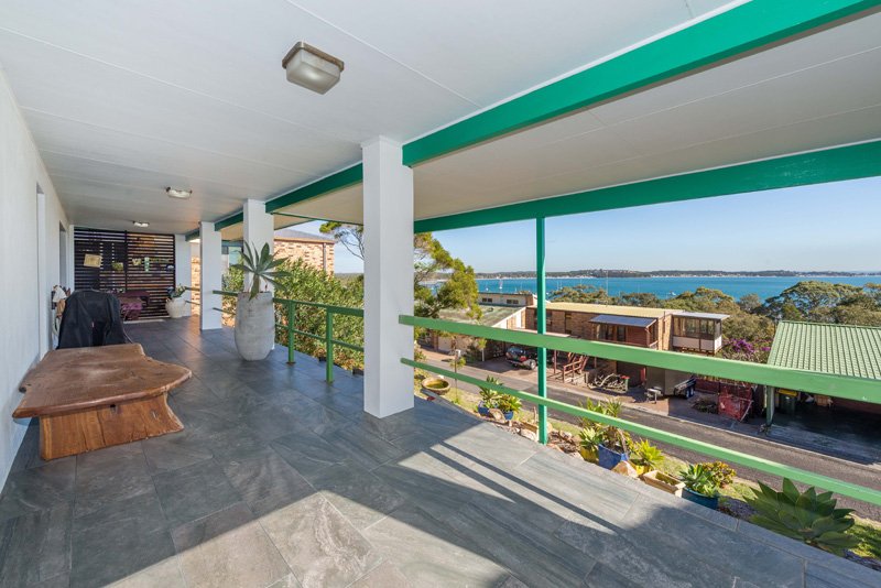 15 Corrie Parade CORLETTE 12