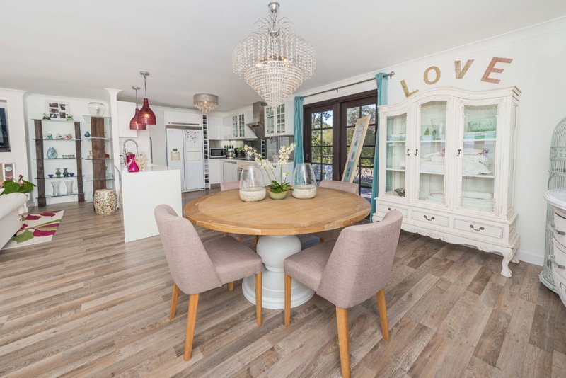 15 Corrie Parade CORLETTE 17
