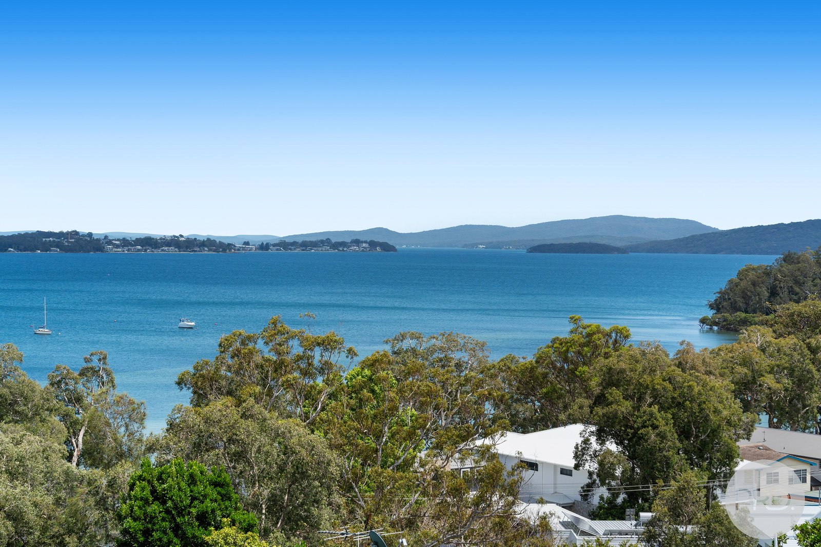 15 Corrie Parade CORLETTE 7