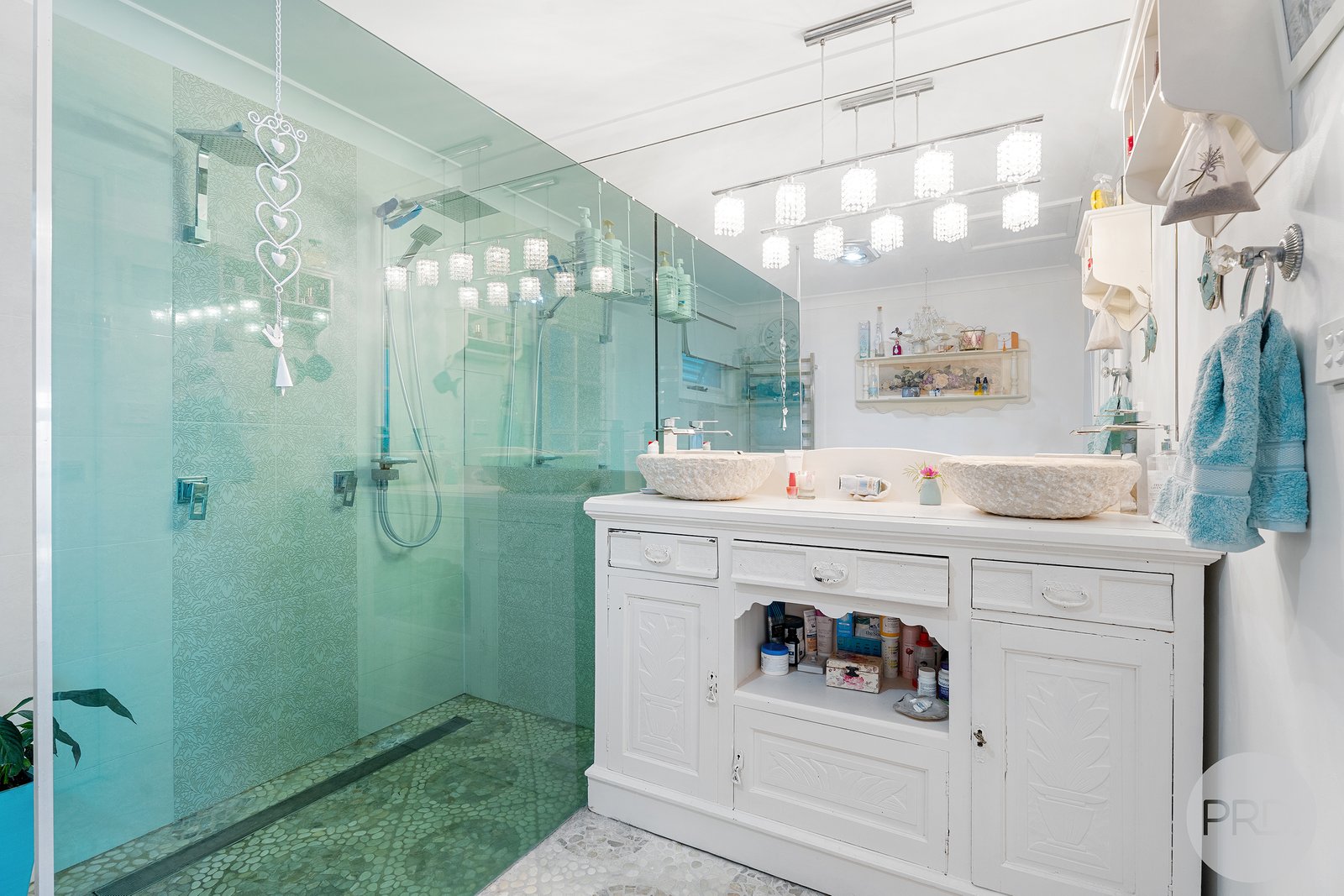 15 Corrie Parade CORLETTE 16