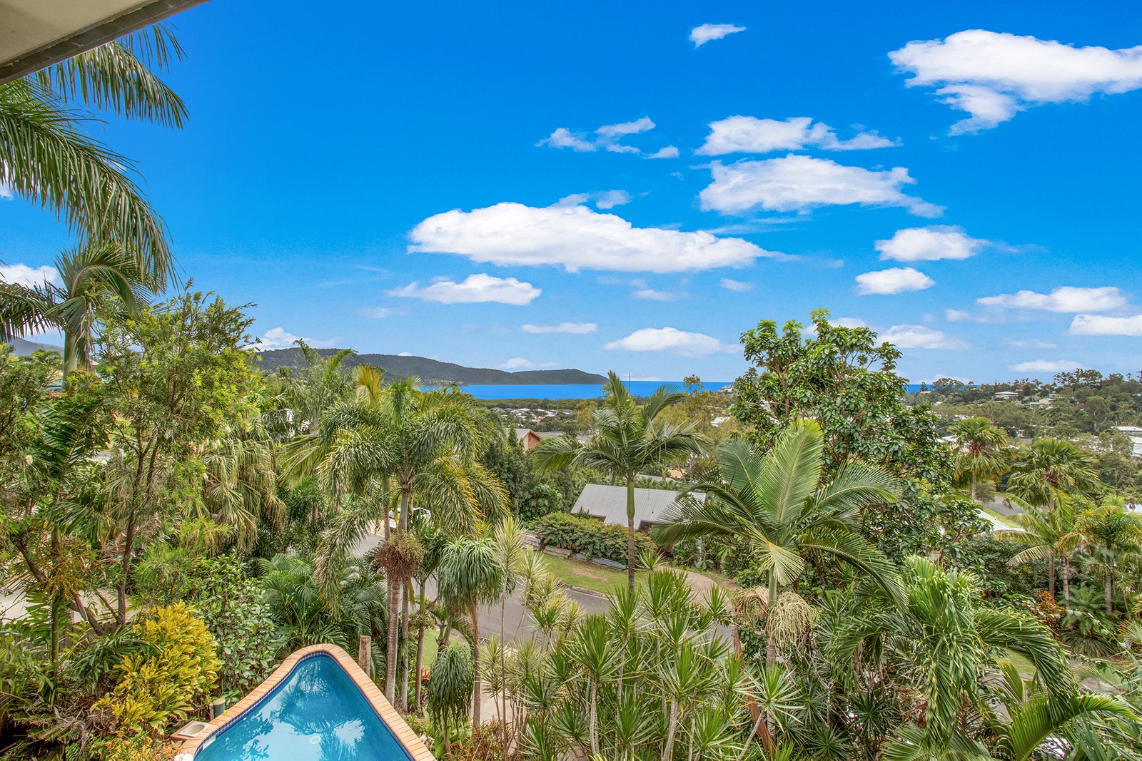 15 Country Road CANNONVALE 2