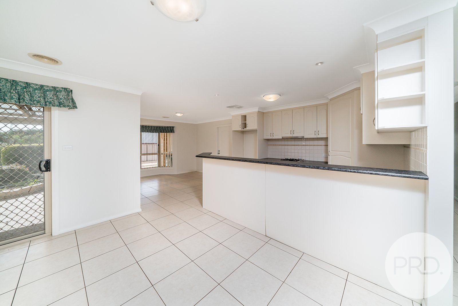 15 Cowan Place LLOYD 5