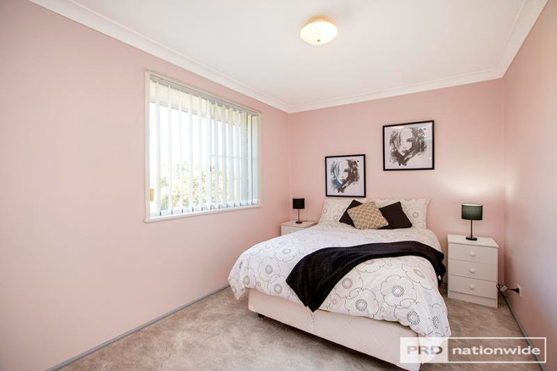 15 Crawford Street TAMWORTH 5