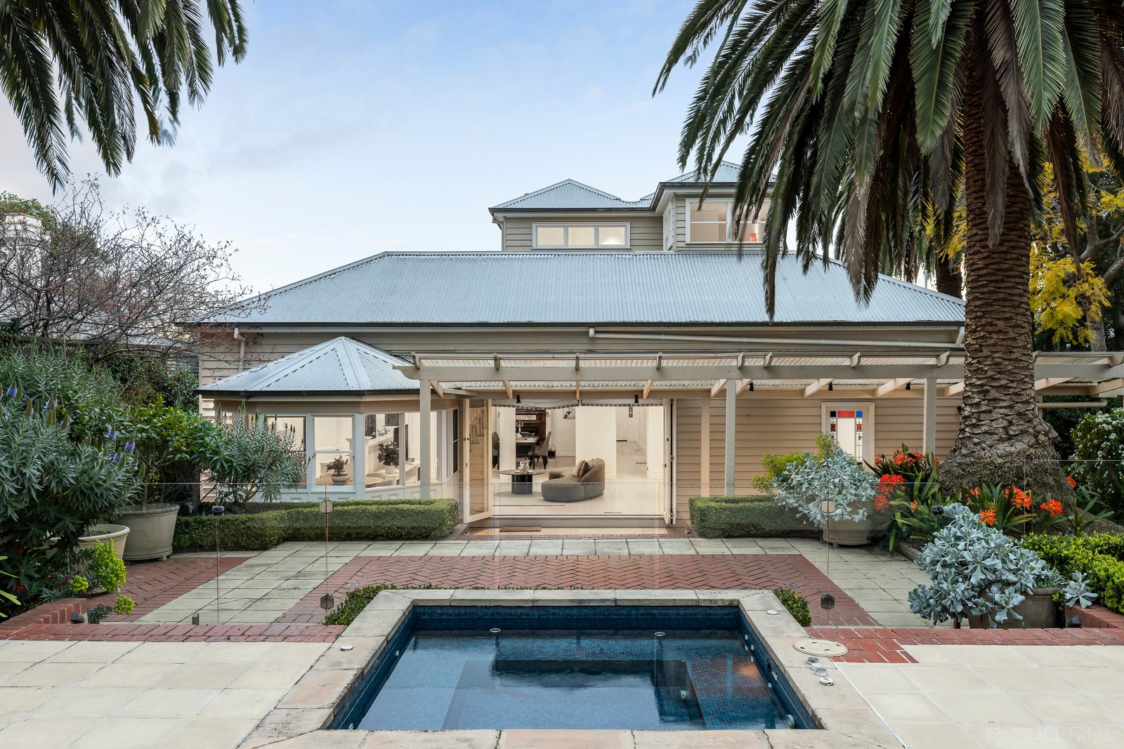 Real Estate and Property in 15 Cross Street, Canterbury, VIC