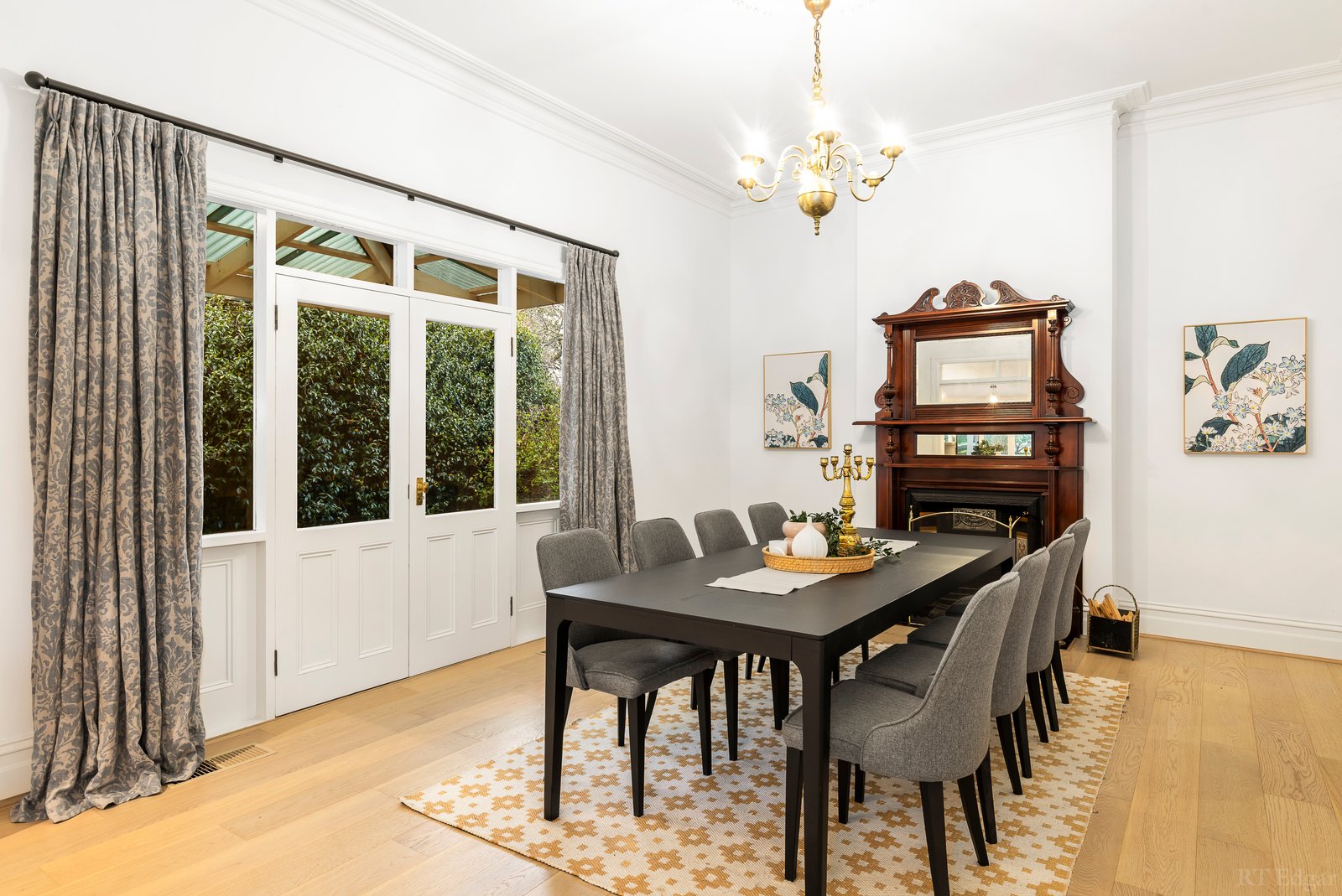 Real Estate and Property in 15 Cross Street, Canterbury, VIC