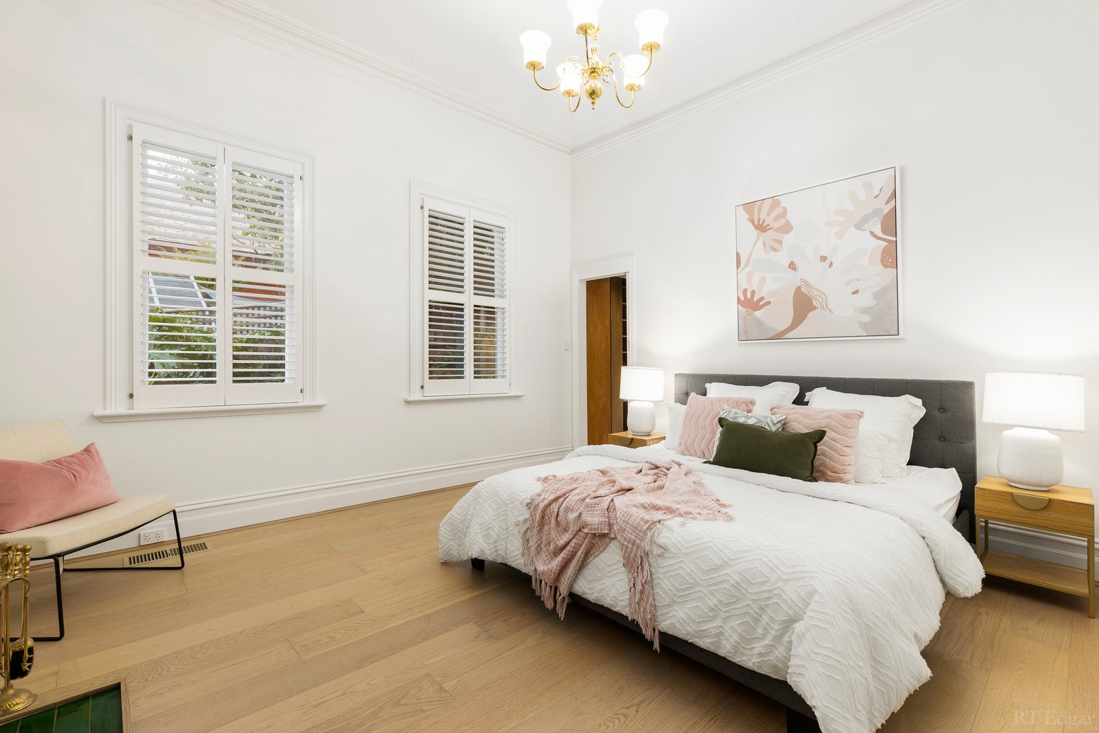 Real Estate and Property in 15 Cross Street, Canterbury, VIC