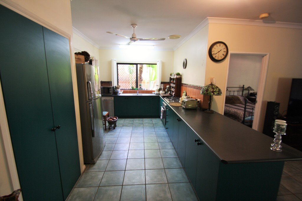15 Curlew St  DJUGUN 6