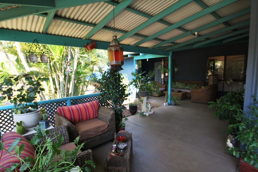15 Curlew St  DJUGUN 12