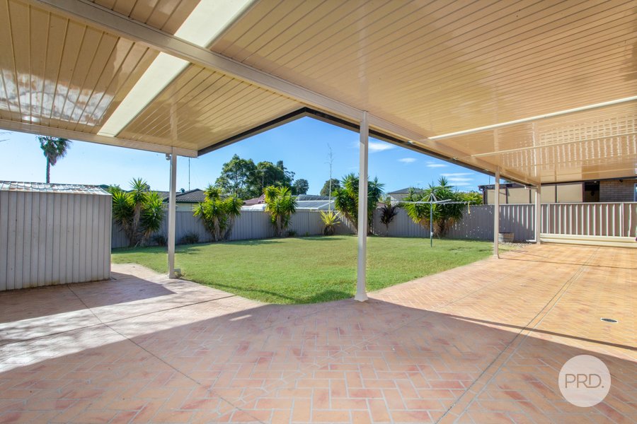 15 Damien Avenue SOUTH PENRITH 7