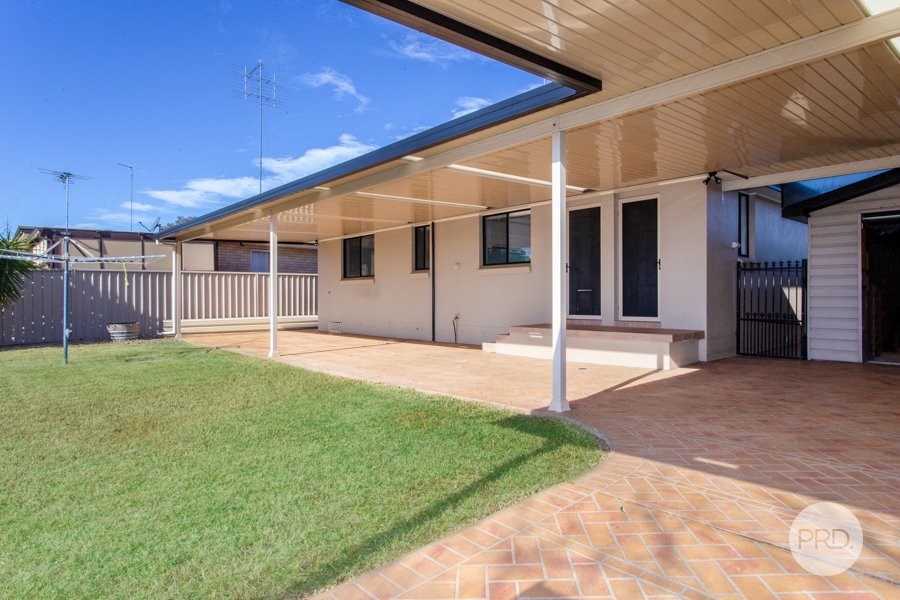 15 Damien Avenue SOUTH PENRITH 10
