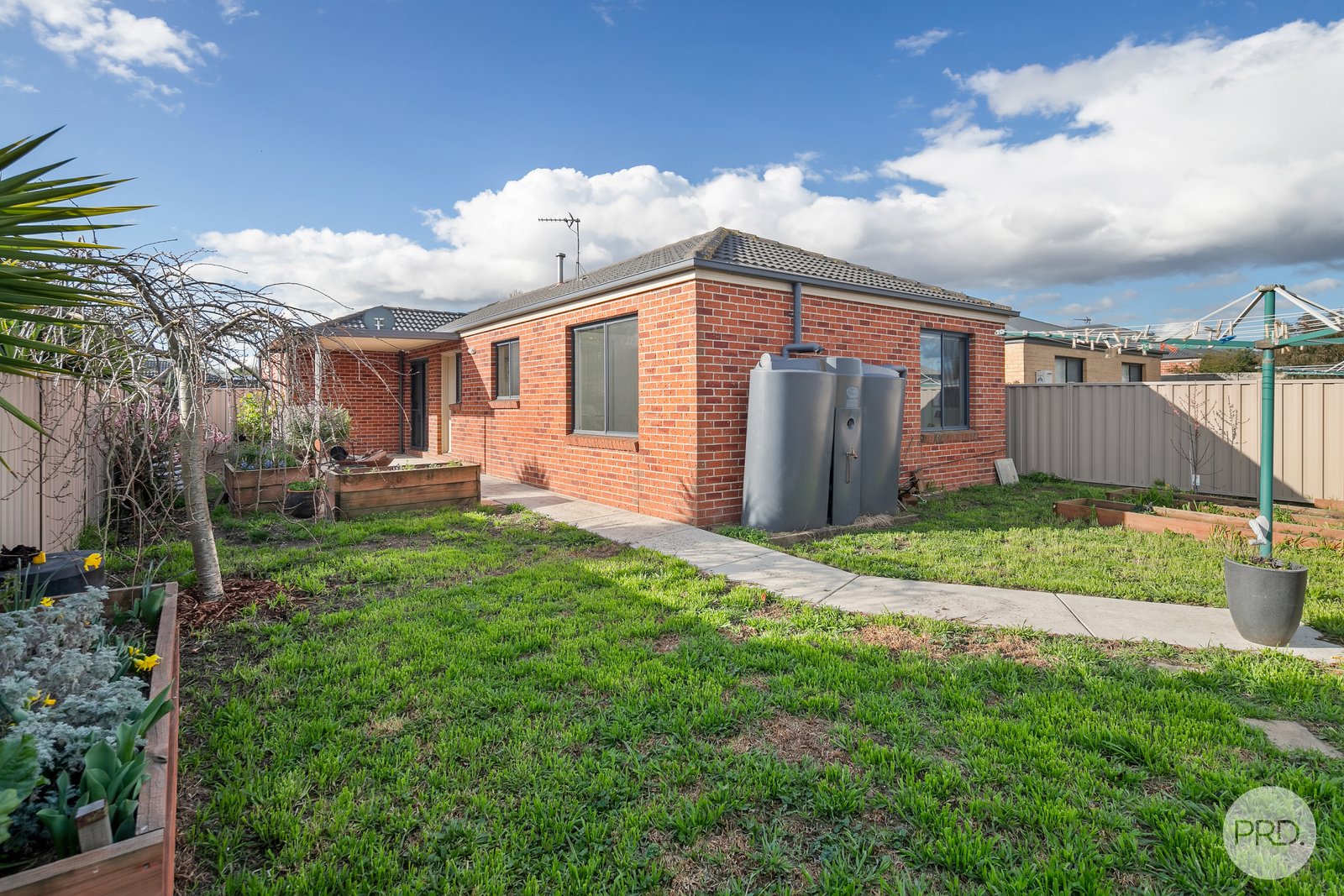 15 Deakes Court SEBASTOPOL 10