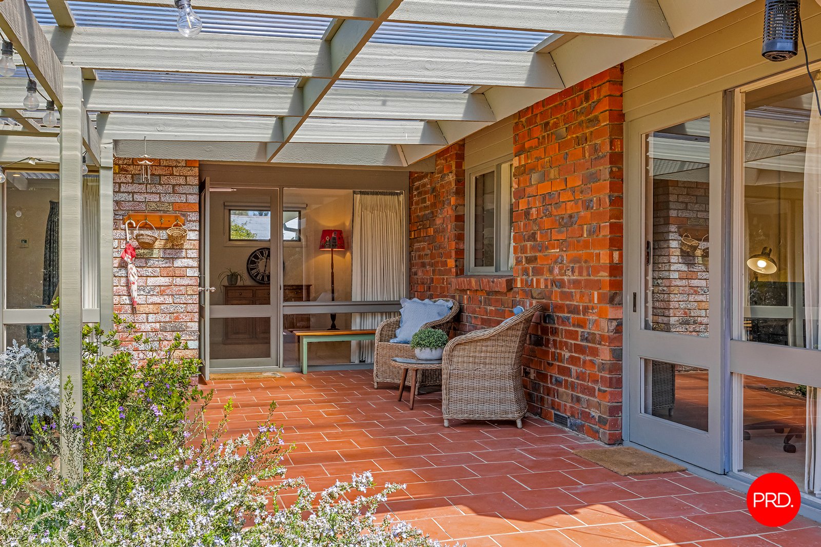 15 Dean Drive KIALLA 4