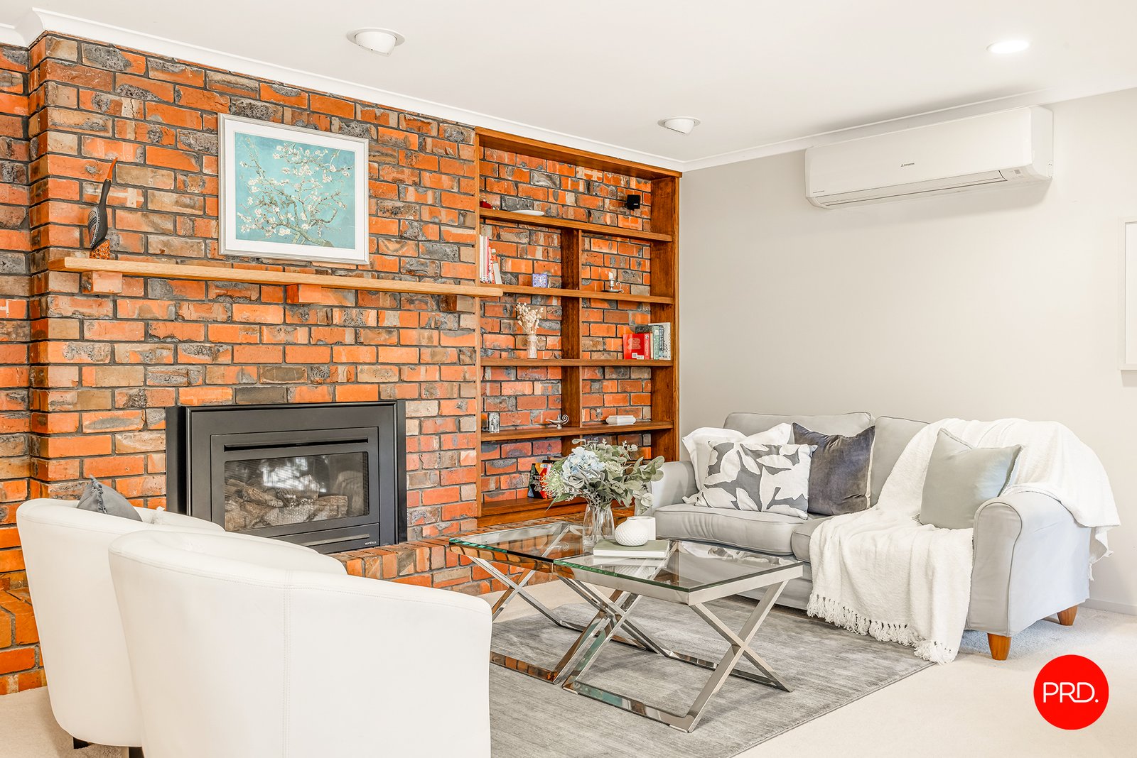 15 Dean Drive KIALLA 7