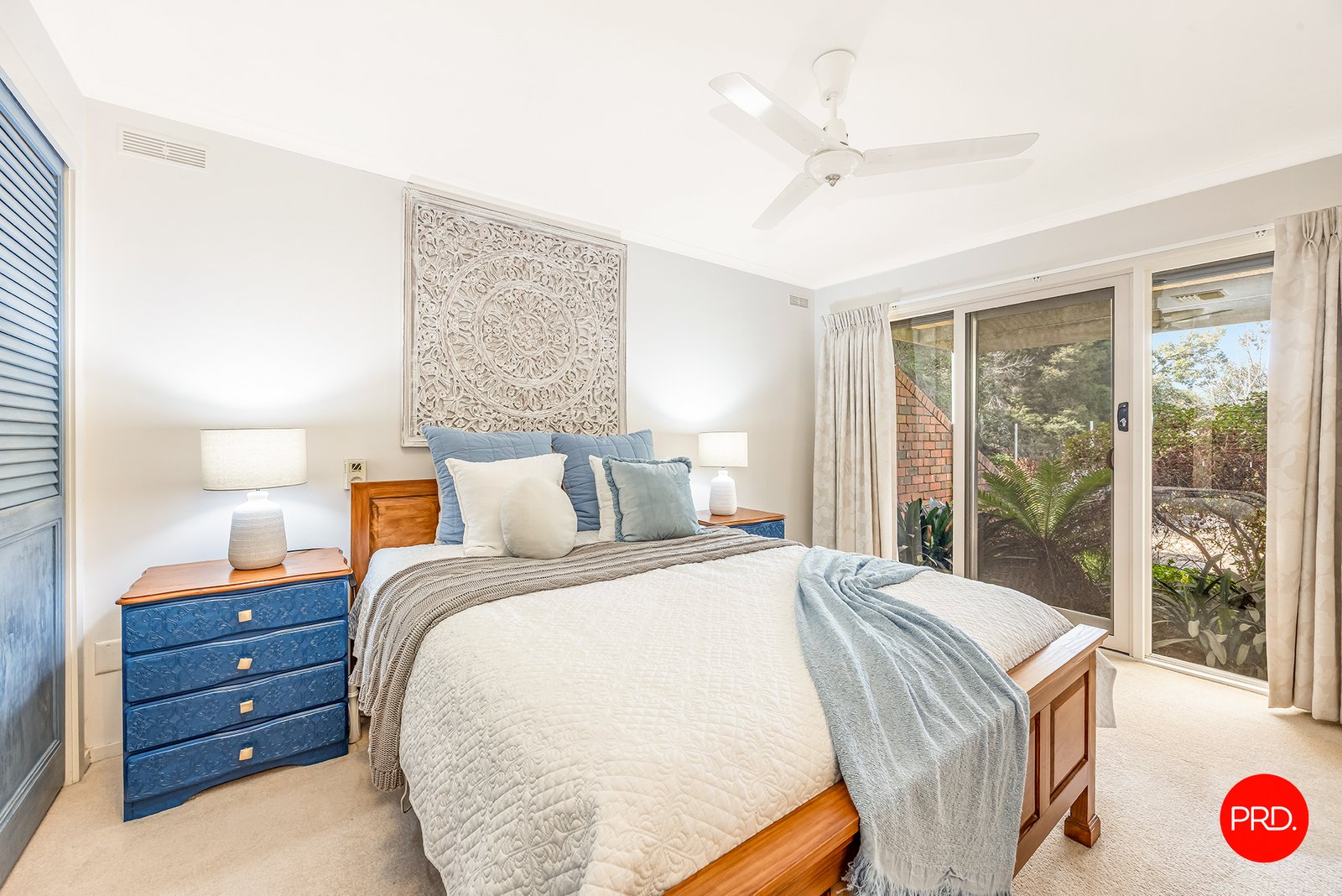 15 Dean Drive KIALLA 14