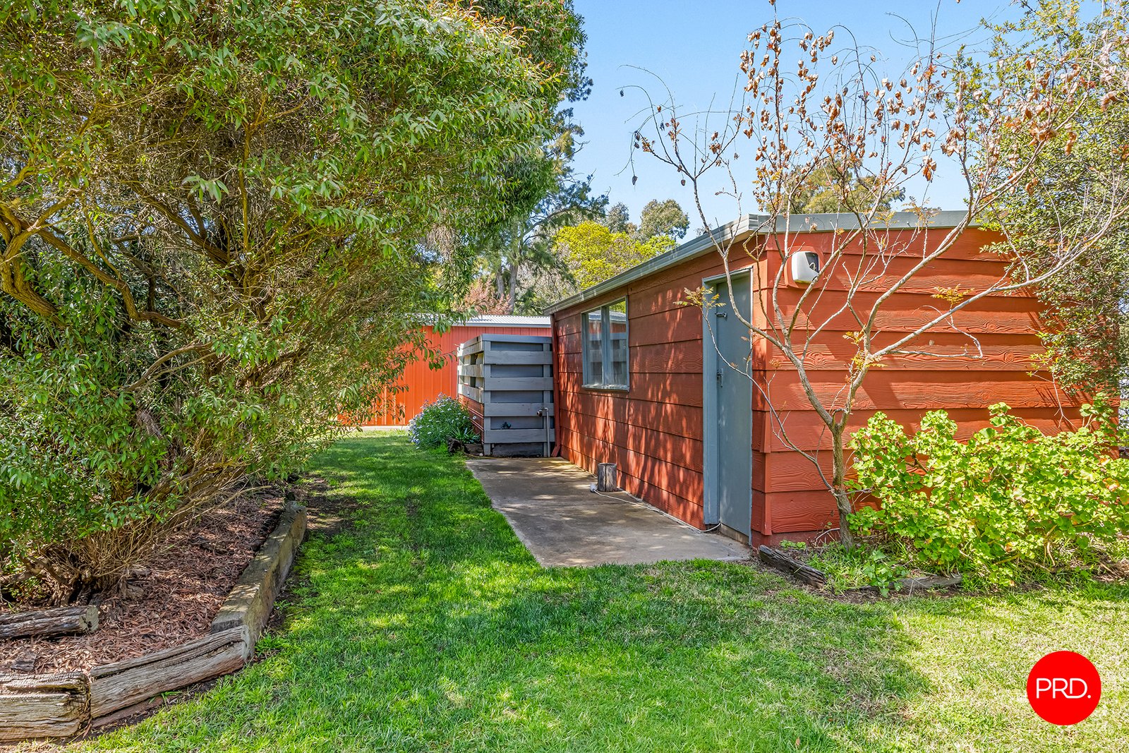 15 Dean Drive KIALLA 24