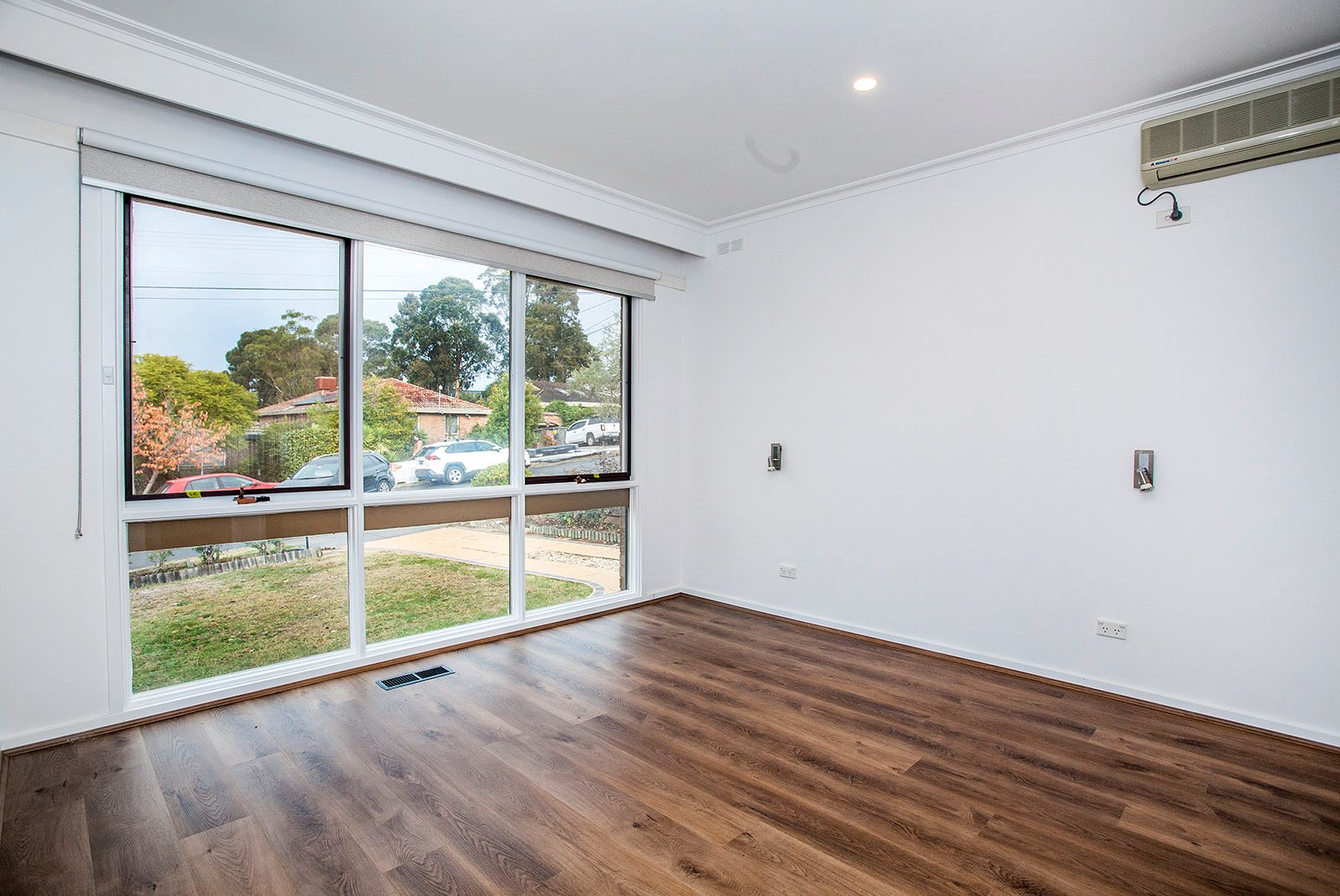 Real Estate and Property in 15 Dellfield Drive, Templestowe Lower, VIC