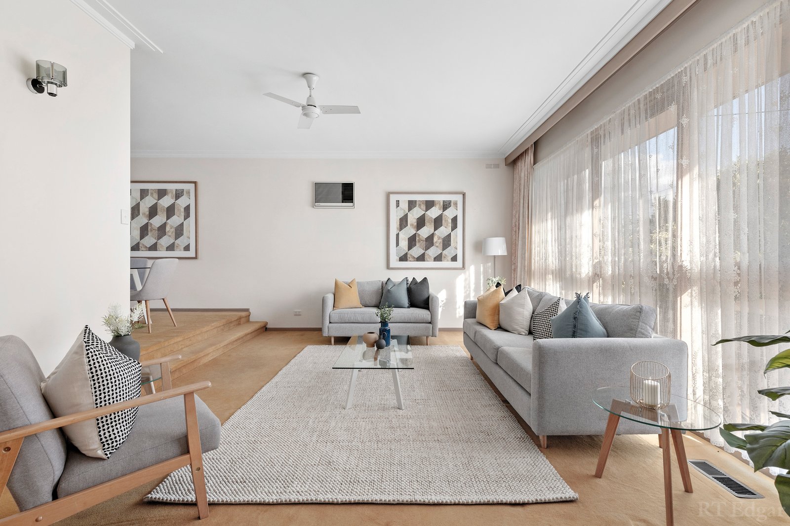 Real Estate and Property in 15 Dellfield Drive, Templestowe Lower, VIC