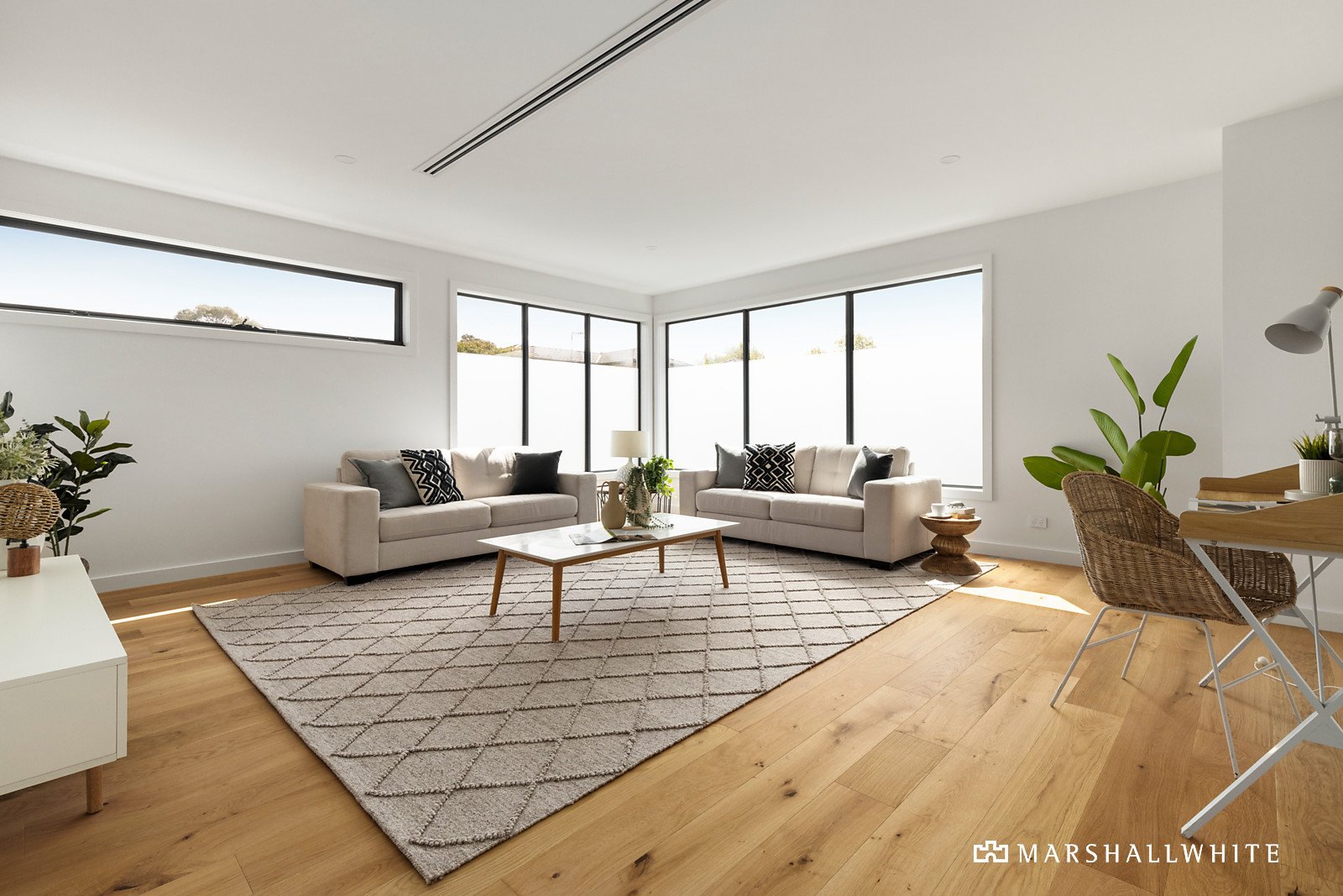 15 Derna Road, Ashburton, VIC