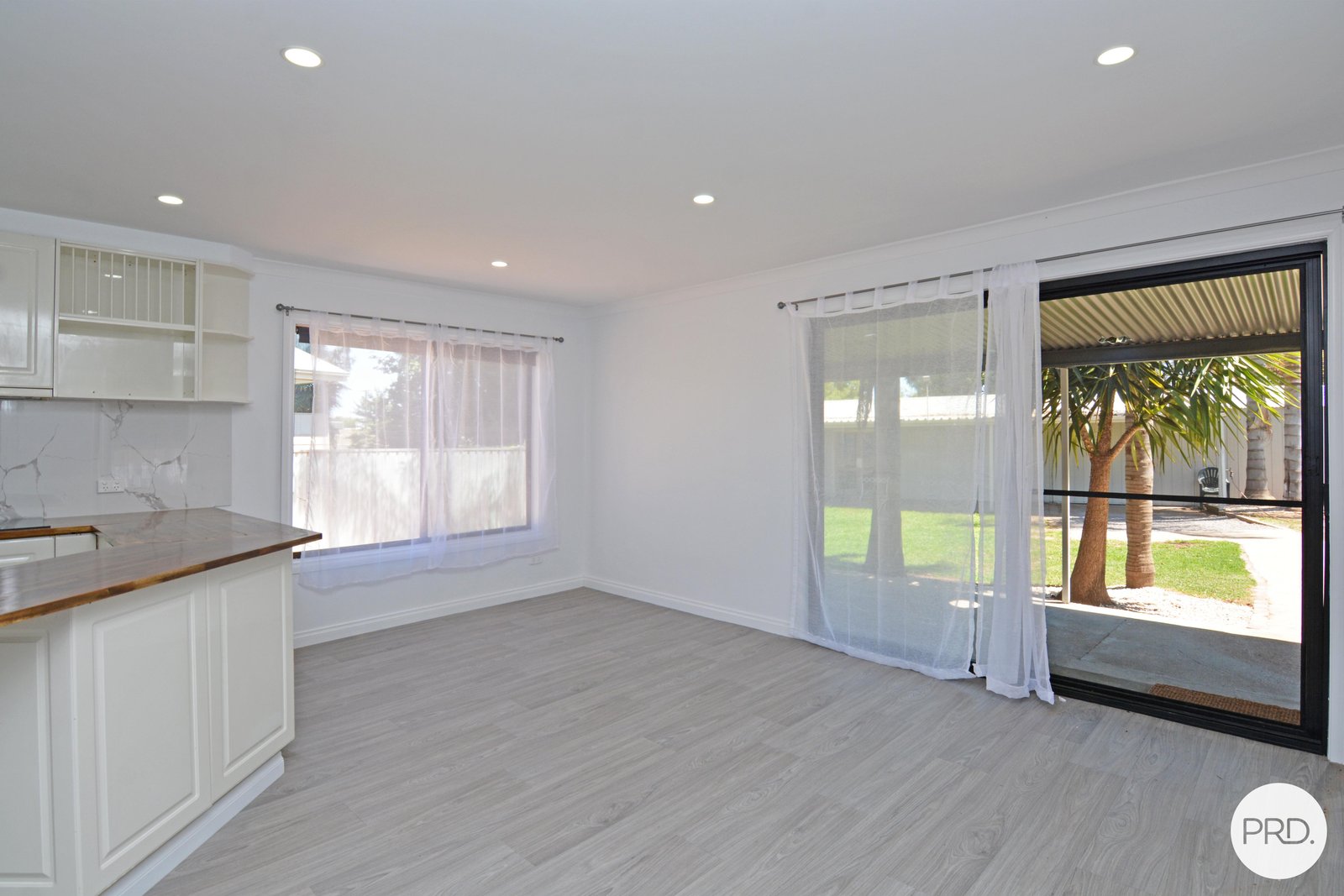 15 Desroy Avenue MILDURA 11