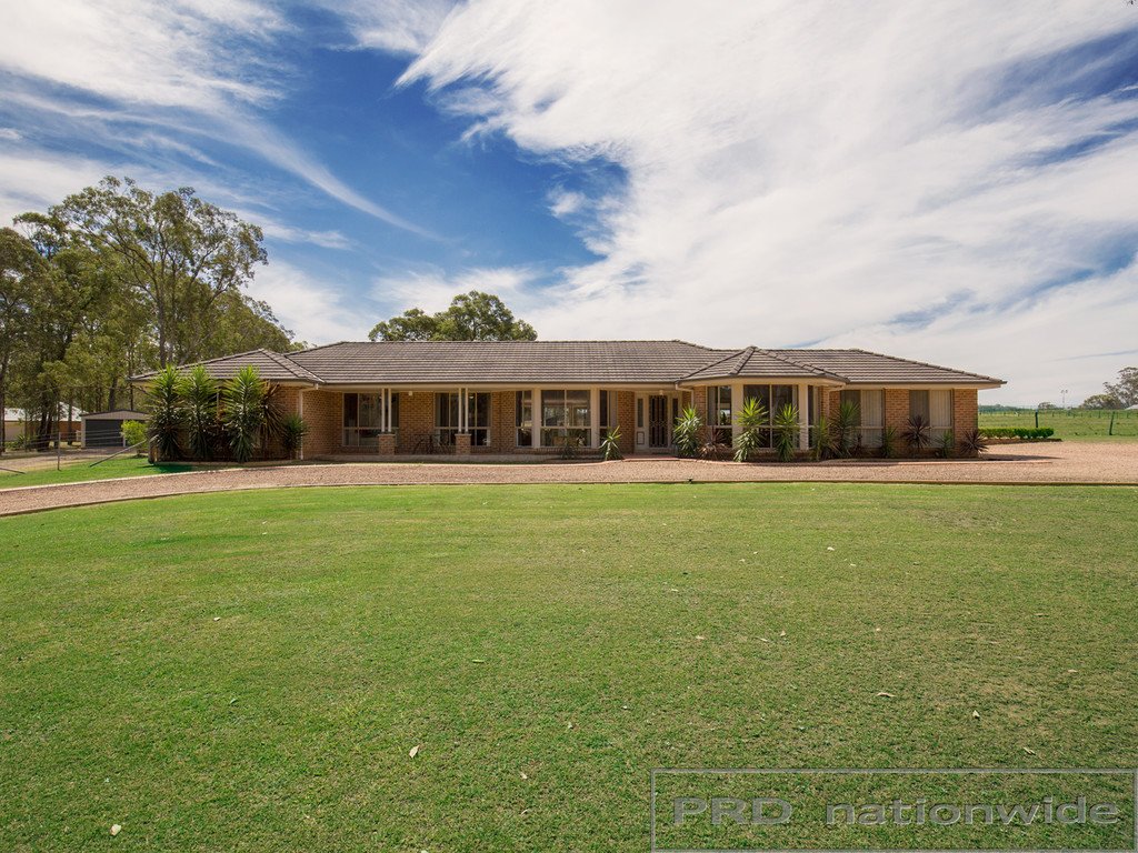15 Diamantina Place WALLALONG 24