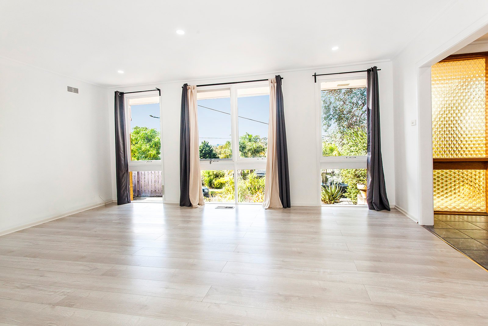 Real Estate and Property in 15 Dillwynia Avenue, Templestowe Lower, VIC