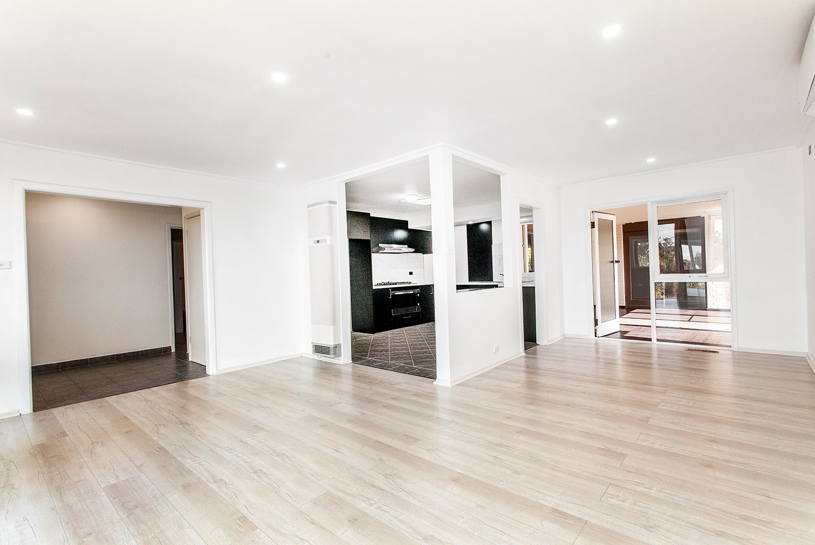 Real Estate and Property in 15 Dillwynia Avenue, Templestowe Lower, VIC