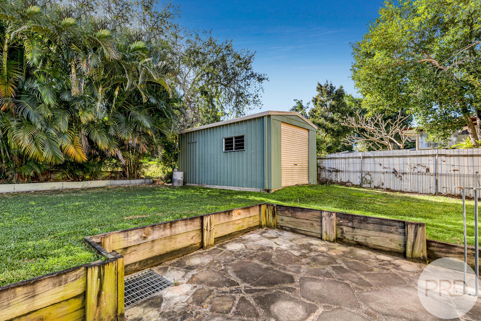 15 Dinterra Avenue FERNY HILLS 2