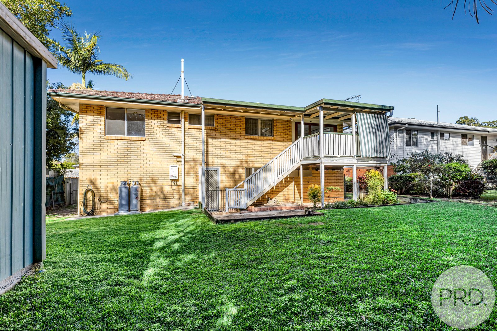 15 Dinterra Avenue FERNY HILLS 4