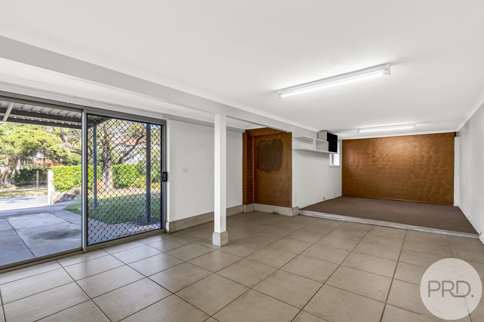 15 Dinterra Avenue FERNY HILLS 14