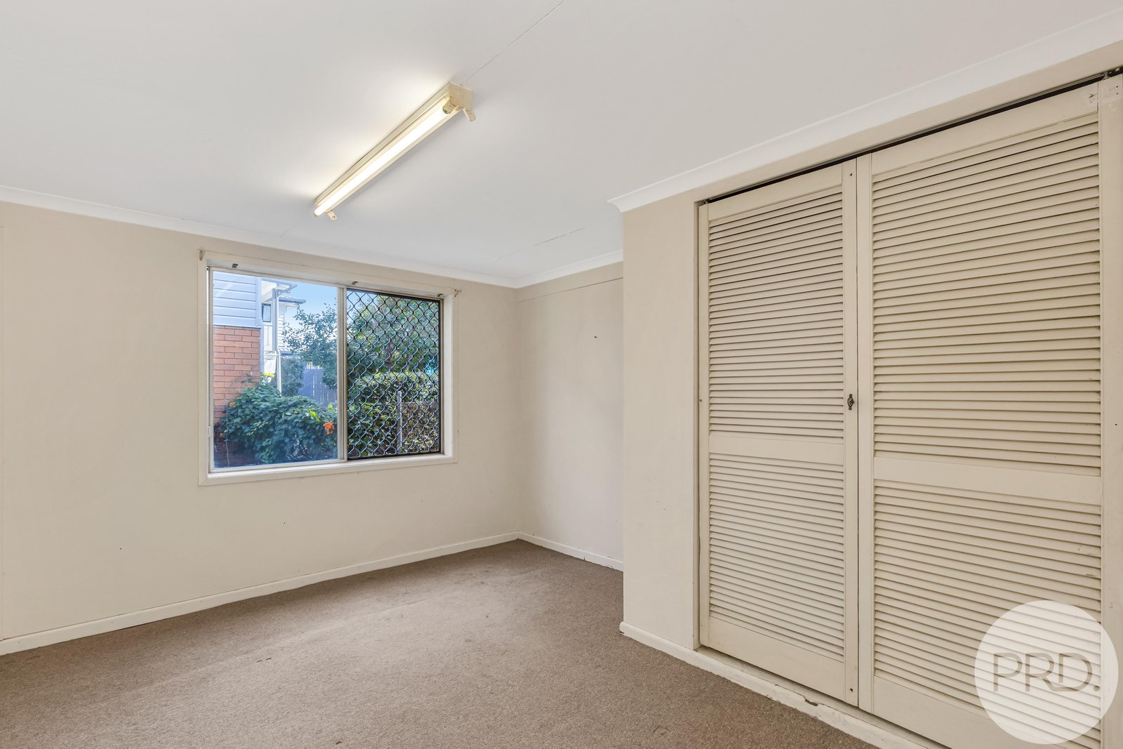 15 Dinterra Avenue FERNY HILLS 15