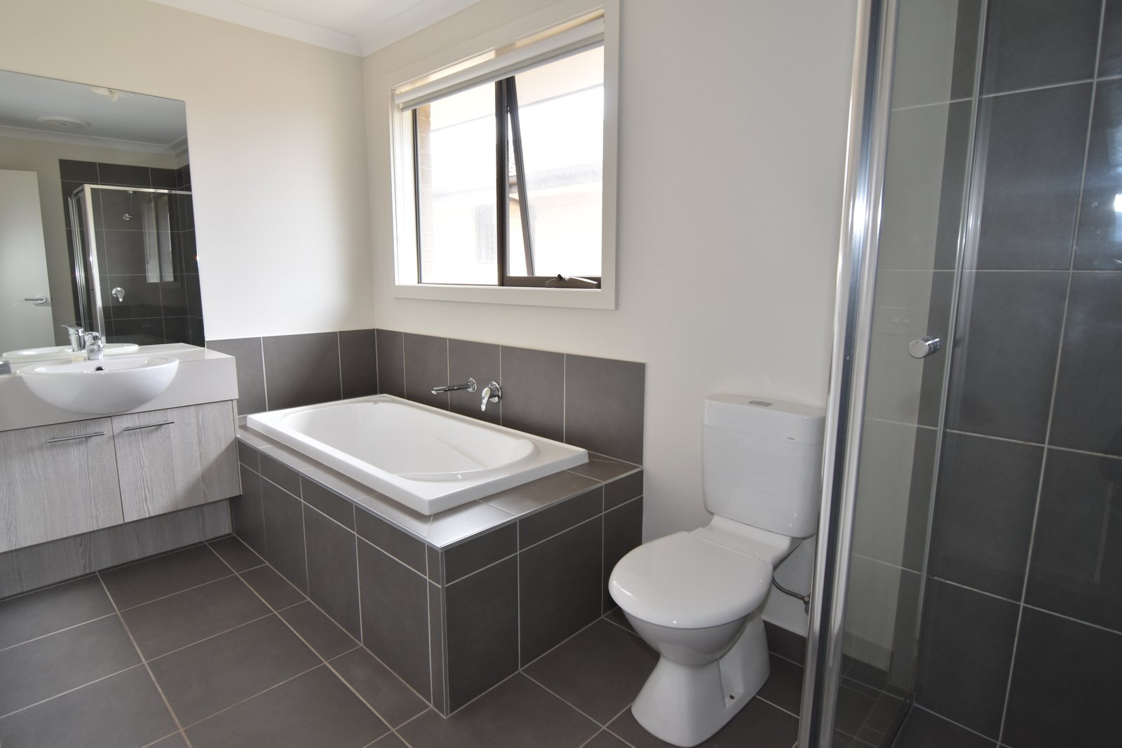 Gallery: 15 Dobie Court