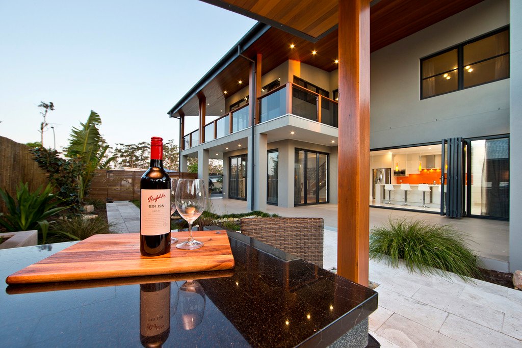 15 Dockside Avenue CORLETTE 4