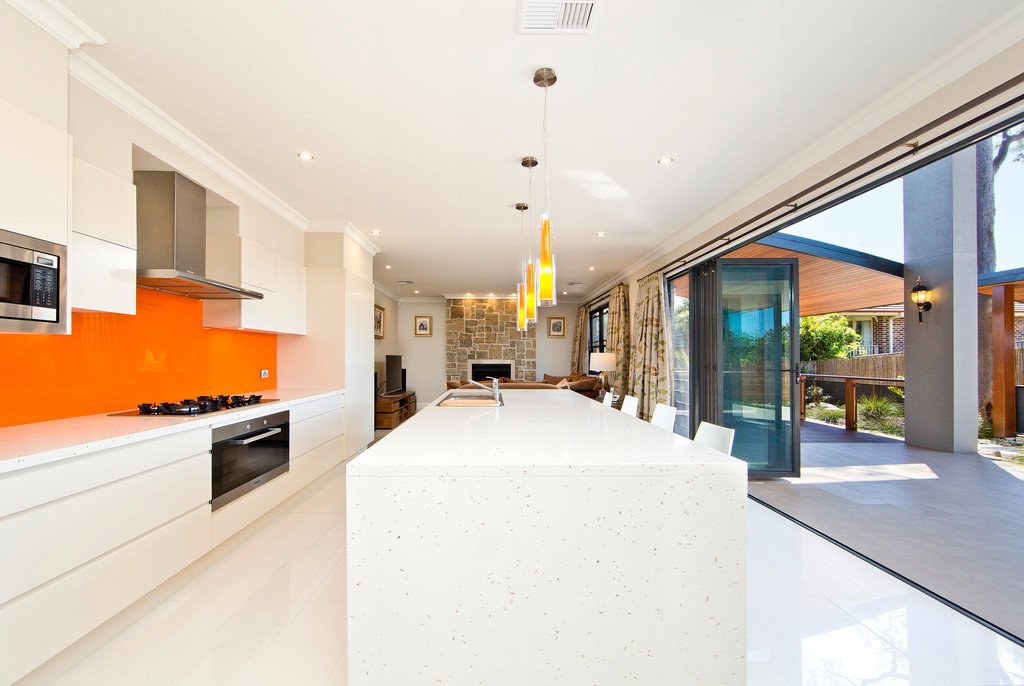 15 Dockside Avenue CORLETTE 16