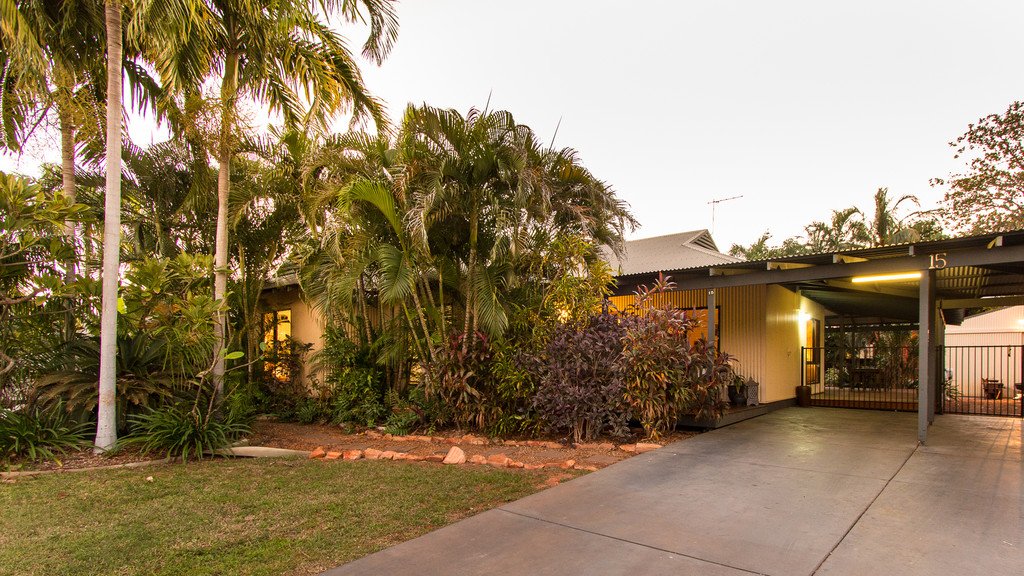 15 Dolby Road CABLE BEACH 19