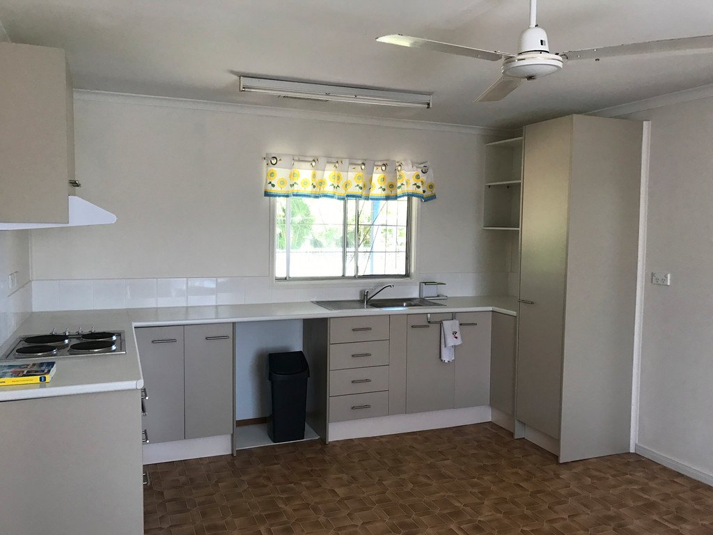 15 DOUGALL Street BOROREN 4