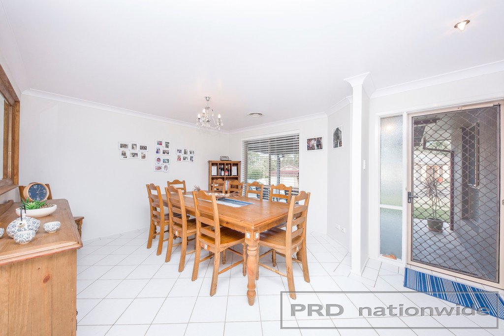 15 Drummond Ave  LARGS 5