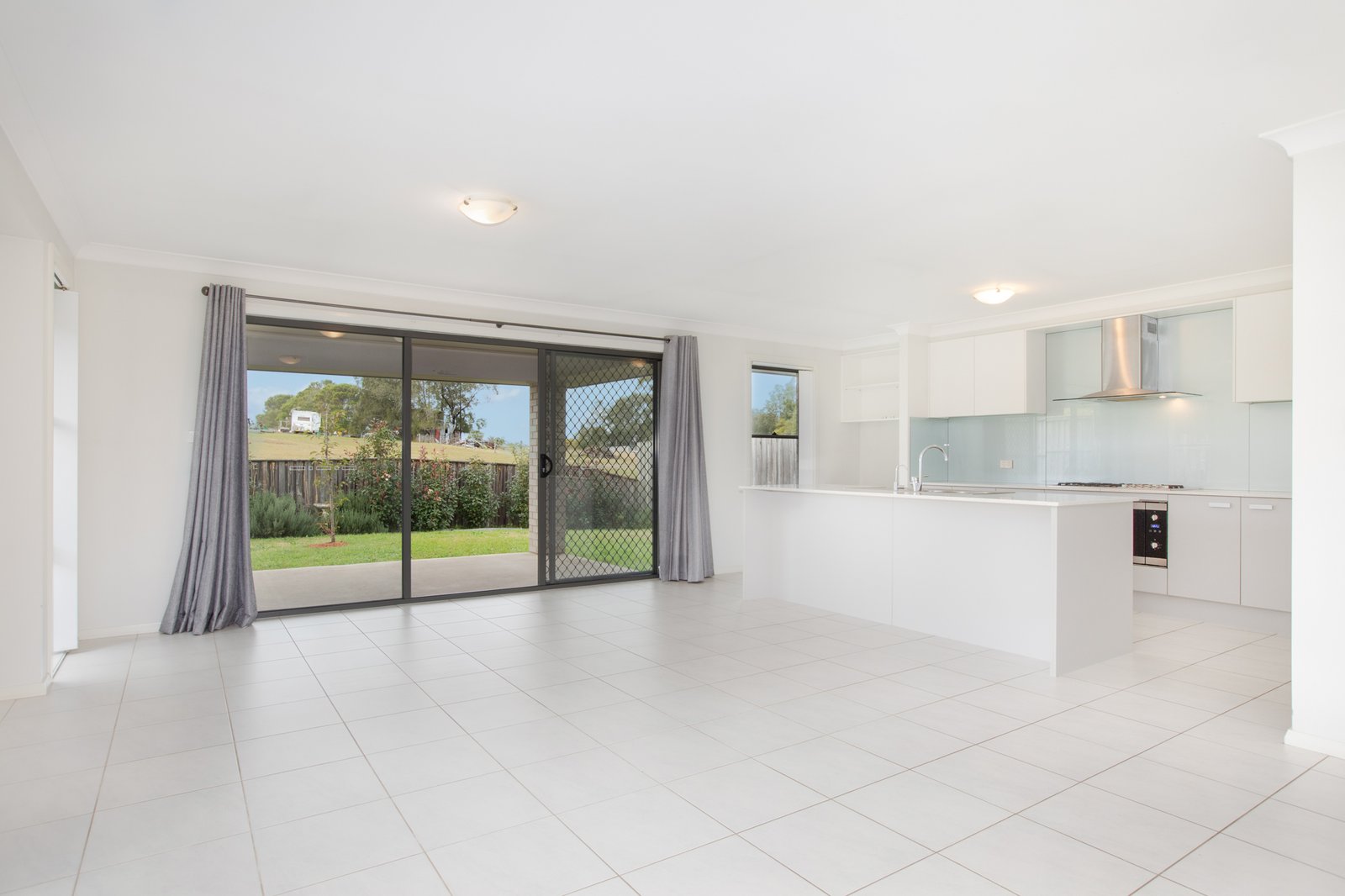 15 Dunnart Street ABERGLASSLYN 4