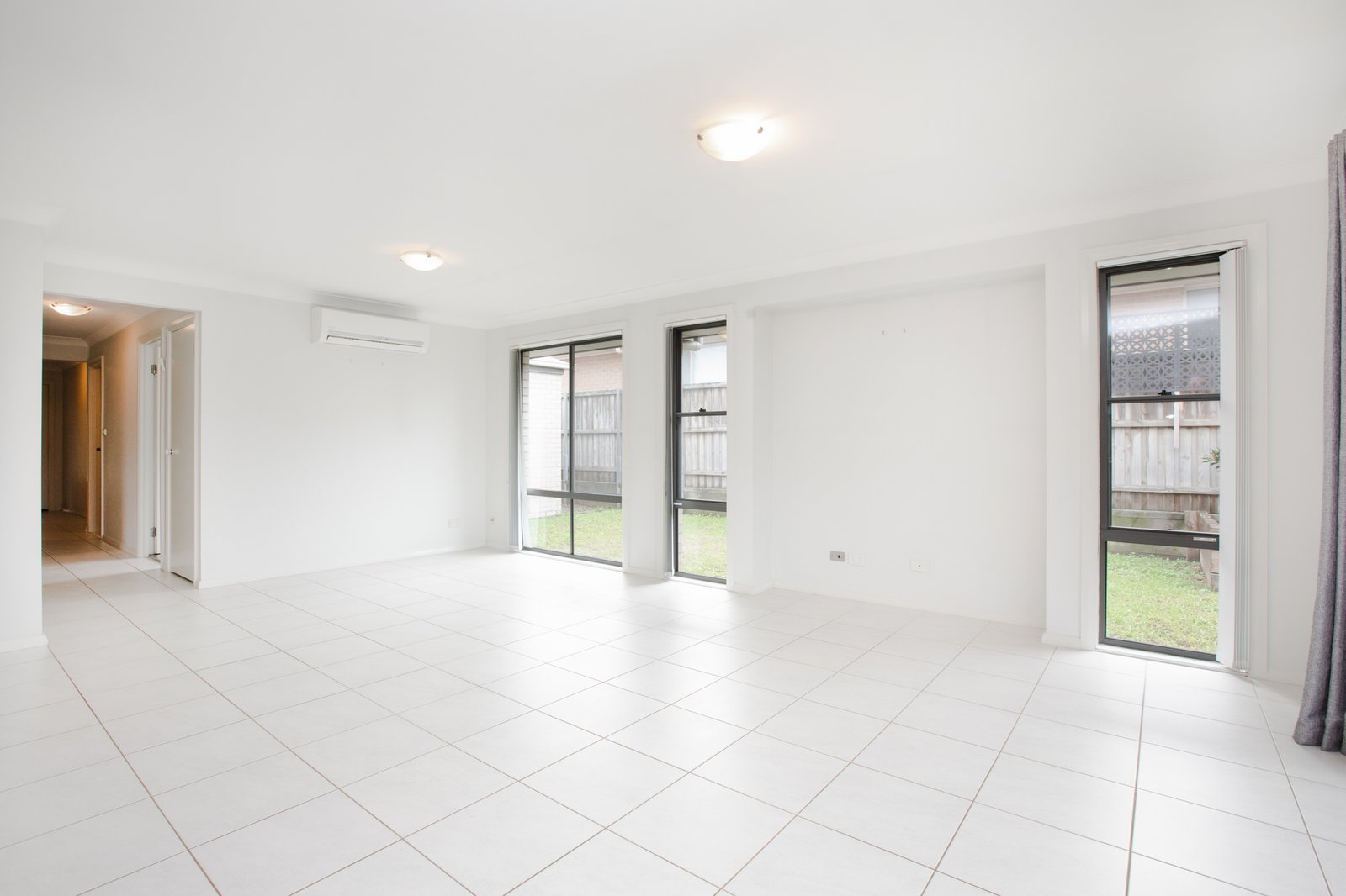 15 Dunnart Street ABERGLASSLYN 8