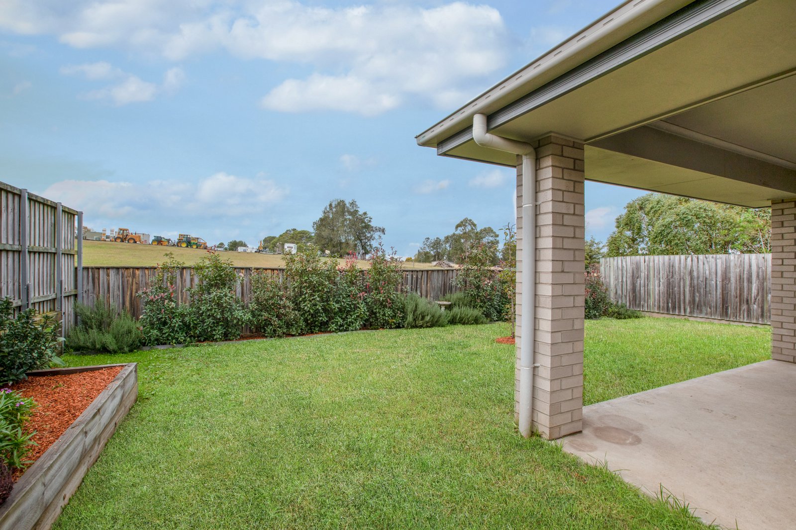 15 Dunnart Street ABERGLASSLYN 17
