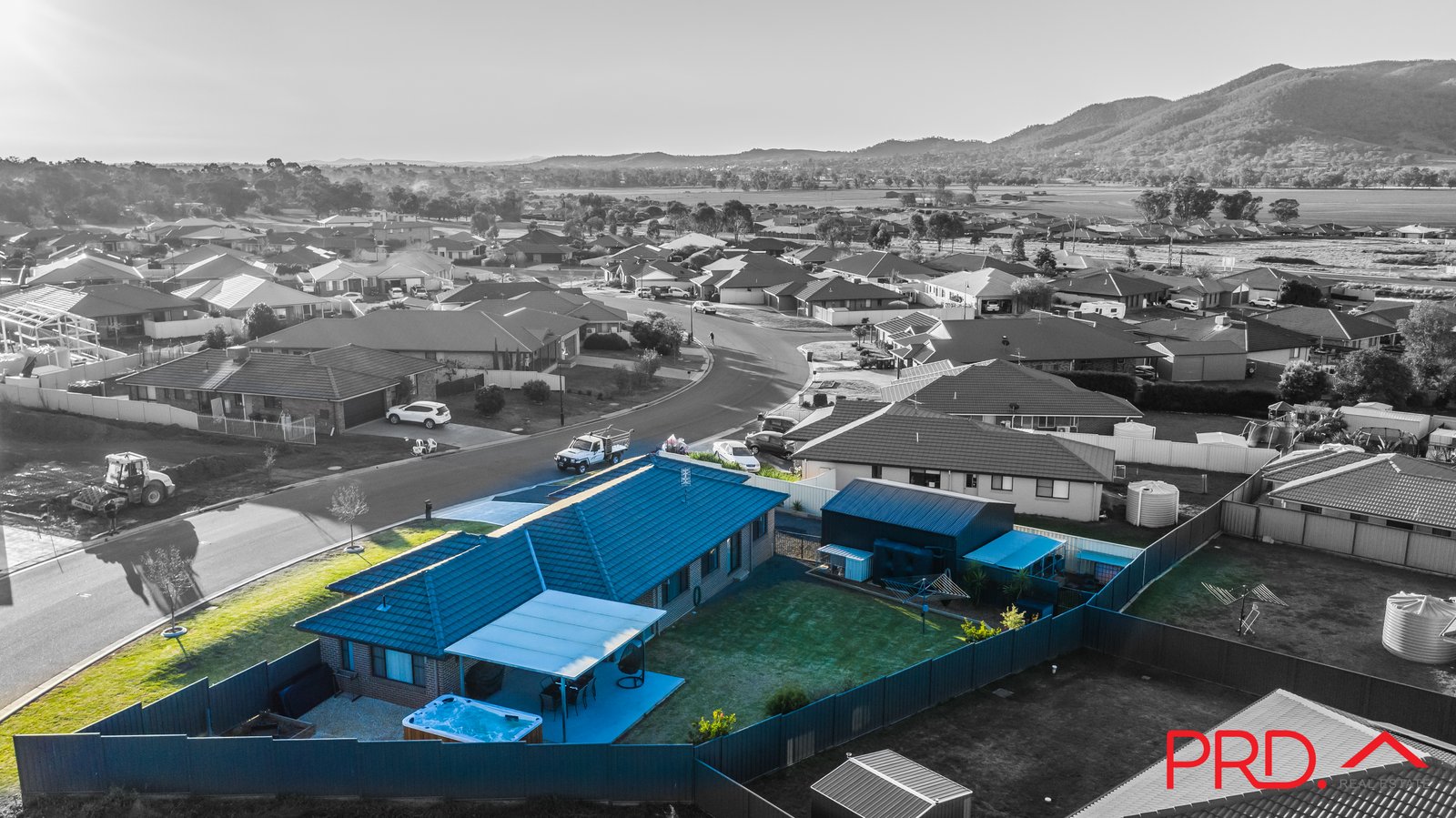 15 Eagle Avenue TAMWORTH 4