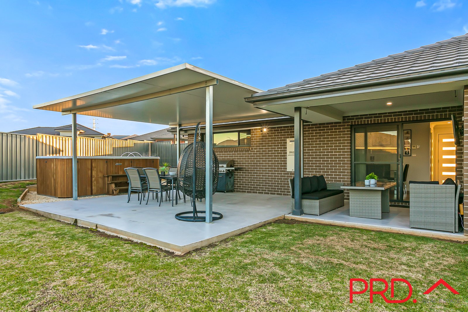15 Eagle Avenue TAMWORTH 26