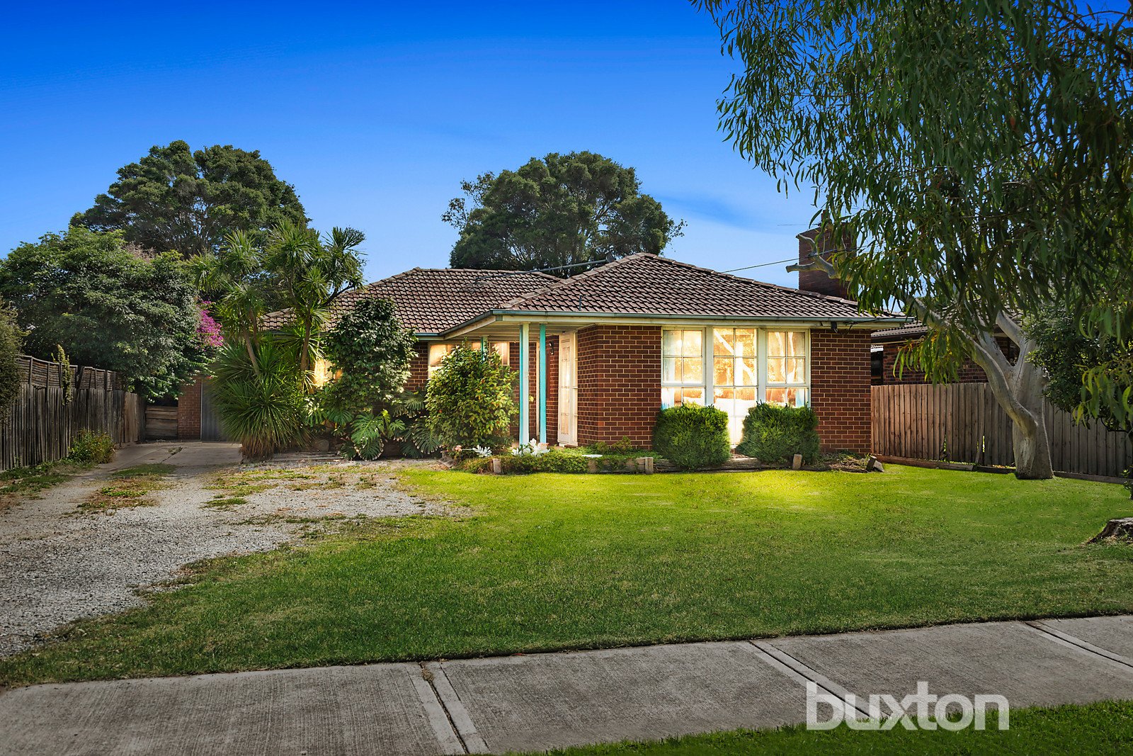 Gallery: 15 East Road